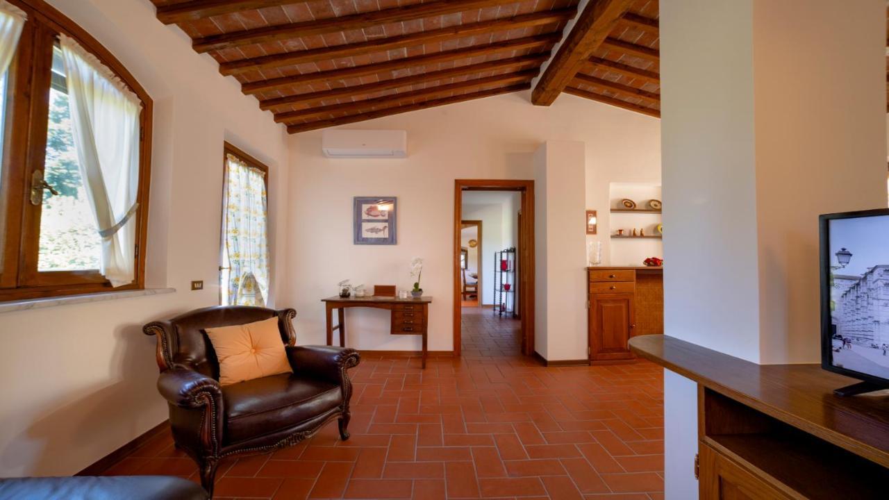 Il Cottage Di Patrizia Lucques Extérieur photo