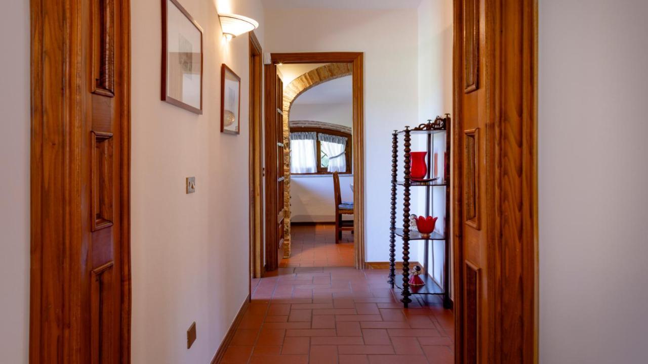 Il Cottage Di Patrizia Lucques Extérieur photo