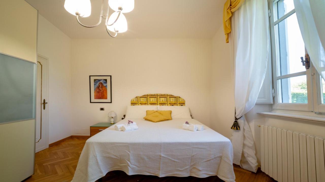 Il Cottage Di Patrizia Lucques Extérieur photo
